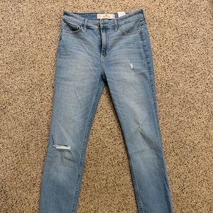 Hollister High-Rise Skinny Jeans